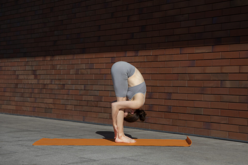 Uttanasana